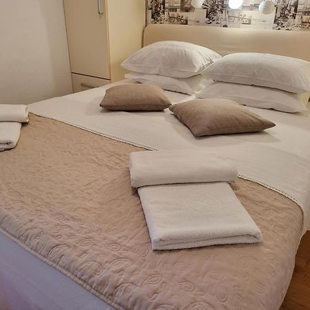 Apartment Rachel Petrovac Pokój zdjęcie