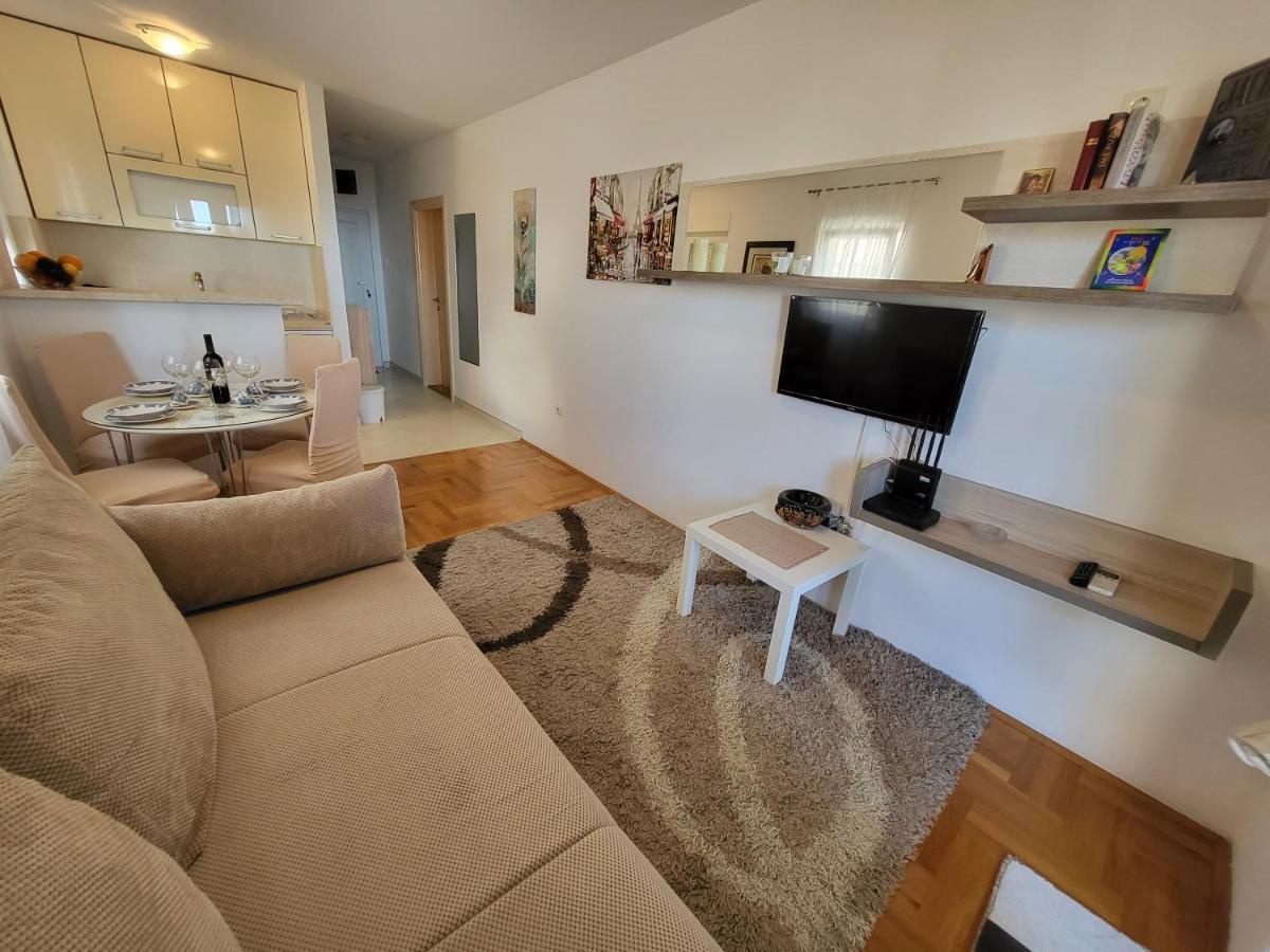 Apartment Rachel Petrovac Pokój zdjęcie